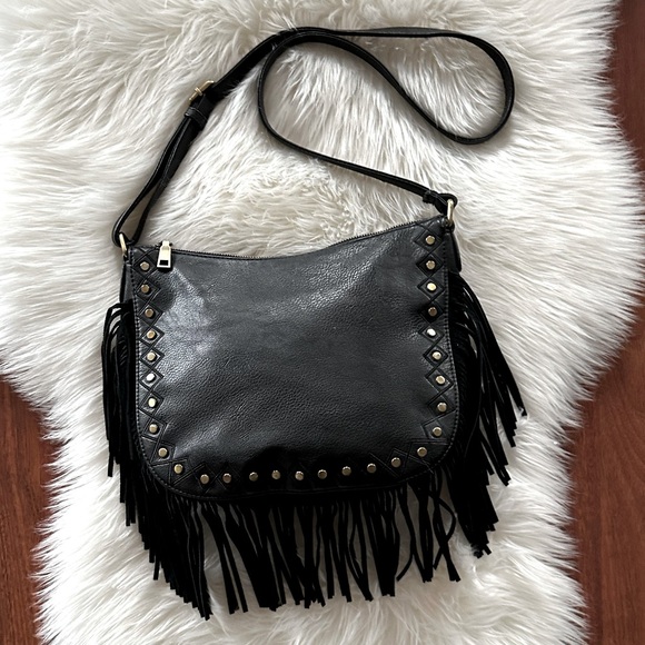 Antik Kraft Handbags - Antik Kraft Fringe bag